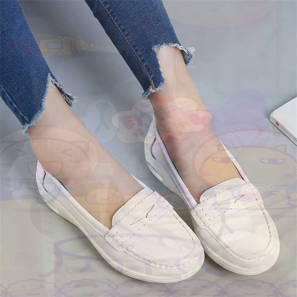 Luxury Lifestyle Grooming - Sepatu Ukuran Besar Wanita Slip-On Lembut