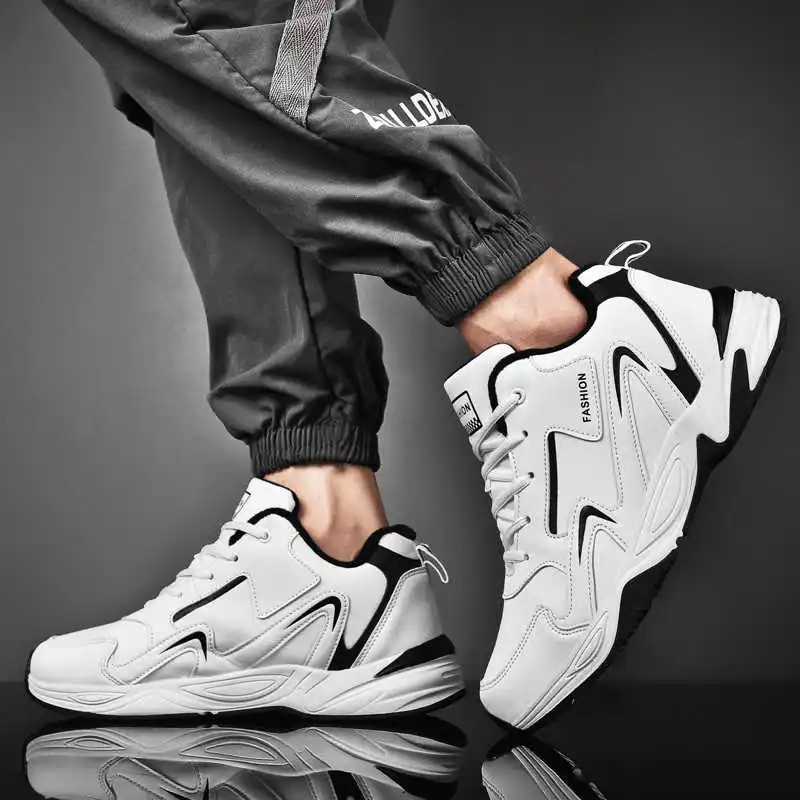 Sepatu kets olahraga untuk pri - Luxury Lifestyle Grooming ulasan dan harga